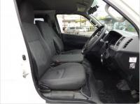 TOYOTA HIACE VAN 2012