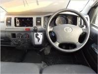TOYOTA HIACE VAN 2012
