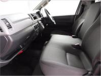 TOYOTA HIACE VAN 2012