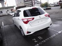 TOYOTA VITZ 2018
