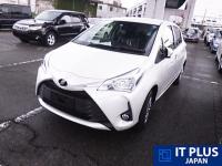 TOYOTA VITZ 2018