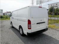 TOYOTA HIACE VAN 2011