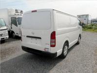 TOYOTA HIACE VAN 2011