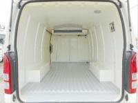 TOYOTA HIACE VAN 2011