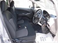 MITSUBISHI COLT 2011