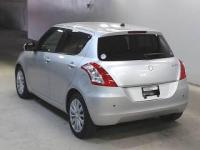 SUZUKI Swift 2011