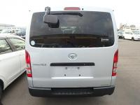 TOYOTA REGIUS VAN 2012