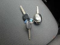 TOYOTA REGIUS VAN 2012