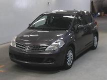 Used NISSAN TIIDA