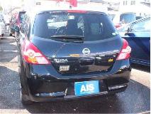 NISSAN TIIDA 2009