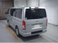 TOYOTA HIACE VAN 2016
