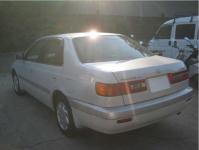 TOYOTA CORONA PREMIO 2001