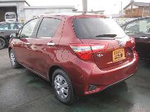 TOYOTA VITZ 2017