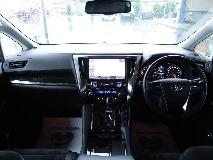 TOYOTA VELLFIRE 2016