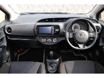 TOYOTA VITZ 2016