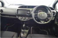 TOYOTA VITZ 2016