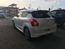 SUZUKI Swift 2017