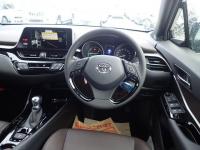 TOYOTA C-HR 2018