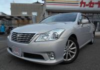 Used TOYOTA CROWN