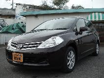 NISSAN TIIDA 2012
