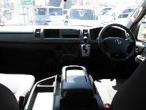 TOYOTA HIACE COMMUTER 2012