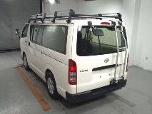 TOYOTA HIACE VAN 2012