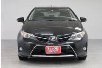 TOYOTA AURIS 2012