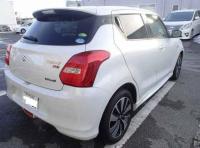 SUZUKI Swift 2017