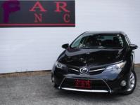 Used TOYOTA AURIS