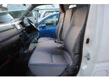 TOYOTA HIACE VAN 2009