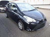 TOYOTA VITZ 2018