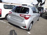 TOYOTA VITZ 2018