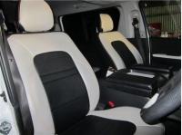 TOYOTA HIACE VAN 2017