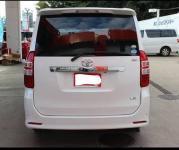 TOYOTA NOAH 2012
