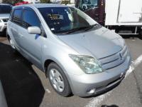 TOYOTA IST 2004