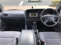 TOYOTA HIACE 2002