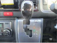 TOYOTA HIACE VAN 2019