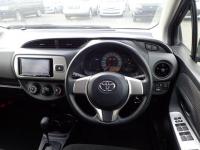 TOYOTA VITZ 2016