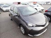 TOYOTA VITZ 2016