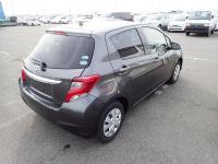TOYOTA VITZ 2016