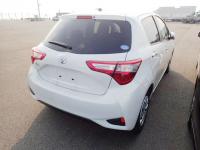 TOYOTA VITZ 2019