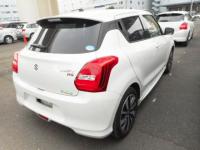 SUZUKI Swift 2018