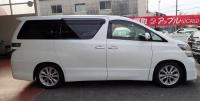 TOYOTA VELLFIRE 2010