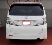 TOYOTA VELLFIRE 2010