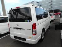 TOYOTA HIACE VAN 2016