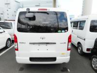 TOYOTA HIACE VAN 2016