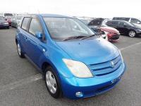 TOYOTA IST 2002