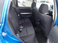 TOYOTA IST 2002