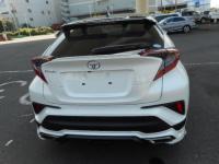 TOYOTA C-HR 2018