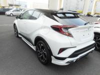 TOYOTA C-HR 2018